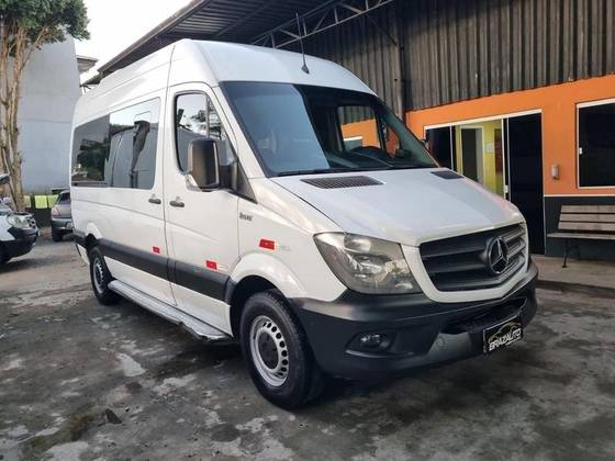 MERCEDES-BENZ SPRINTER 2.2 CDI DIESEL VAN 415 TA LONGO 16L MANUAL MERCEDES-BENZ SPRINTER 2.2 CDI DIESEL VAN 415 TA LONGO 16L MANUAL